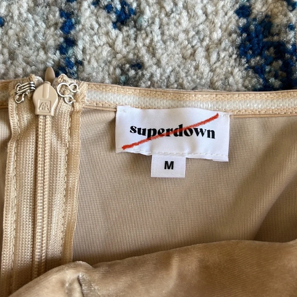 superdown Erika Feather Trim Mini Dress in Champagne M - Picture 9 of 9